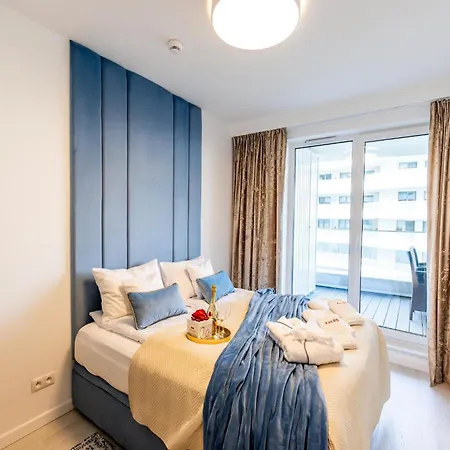 Comfortable For 4 People, Apartament *